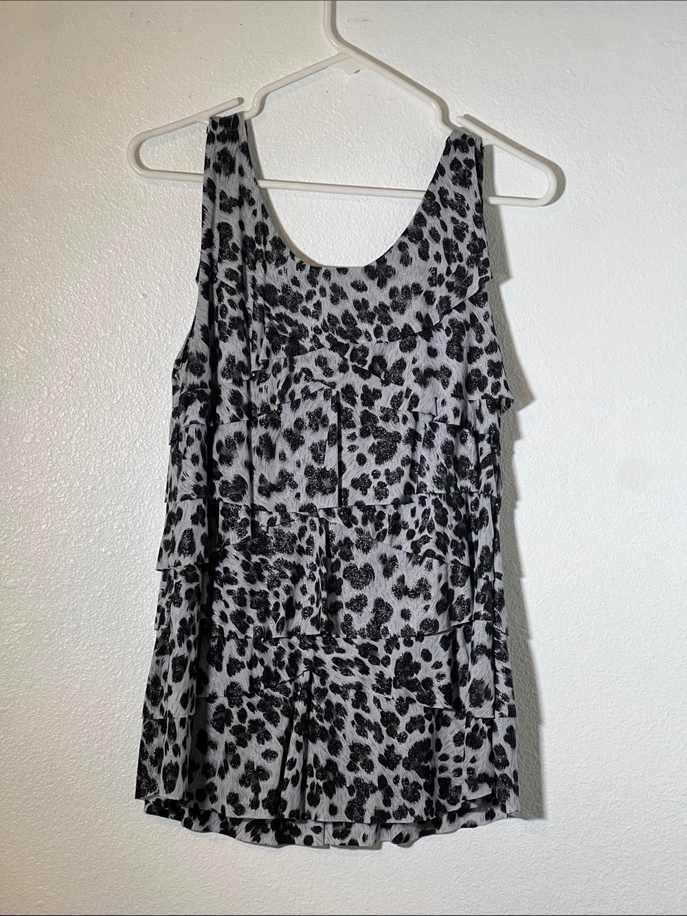 Sleeveless Ruffle Leopard Print Tank Top - Black & silvery/grey NWT Size PM